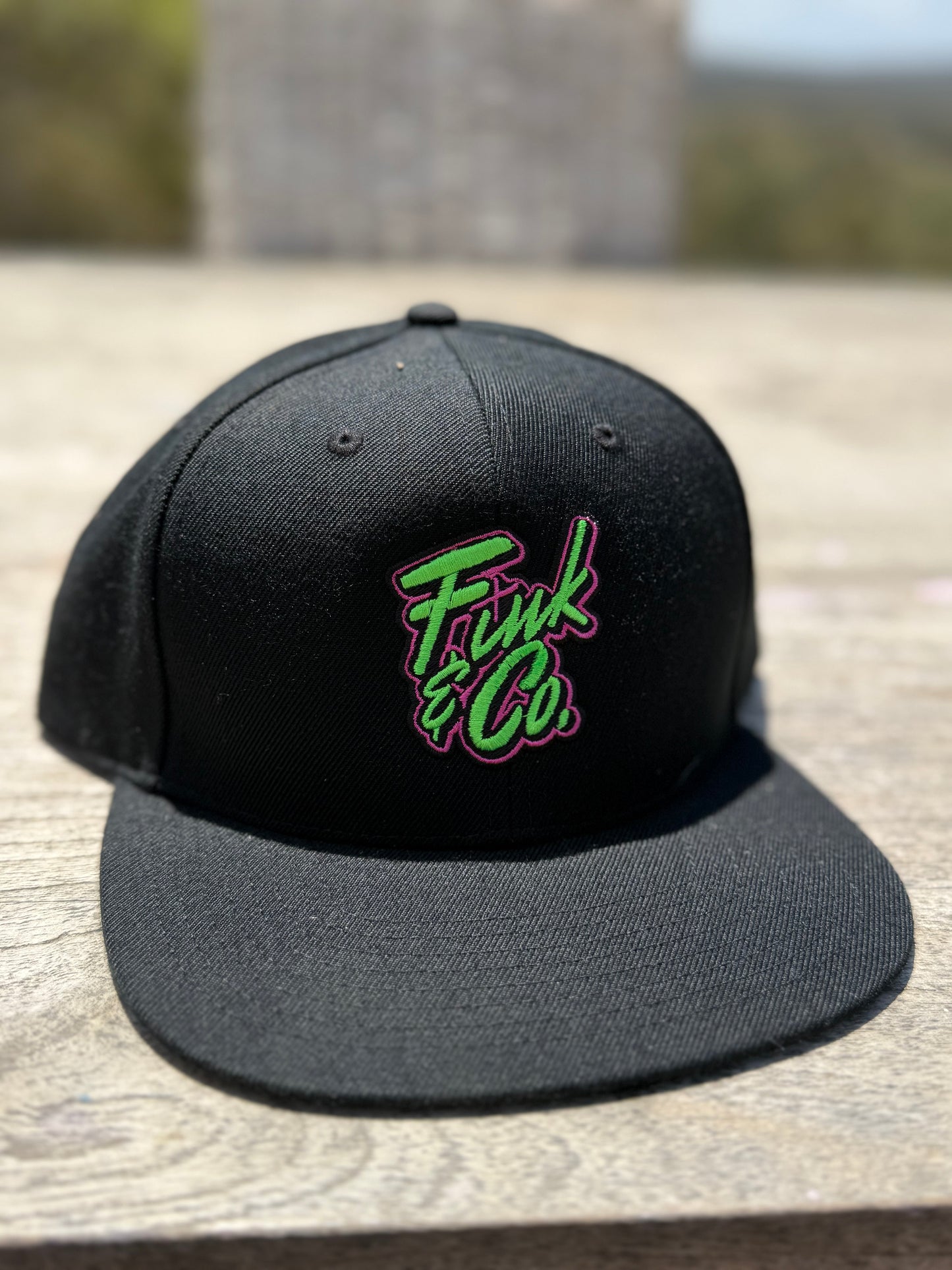 “Graffiti” design SnapBack